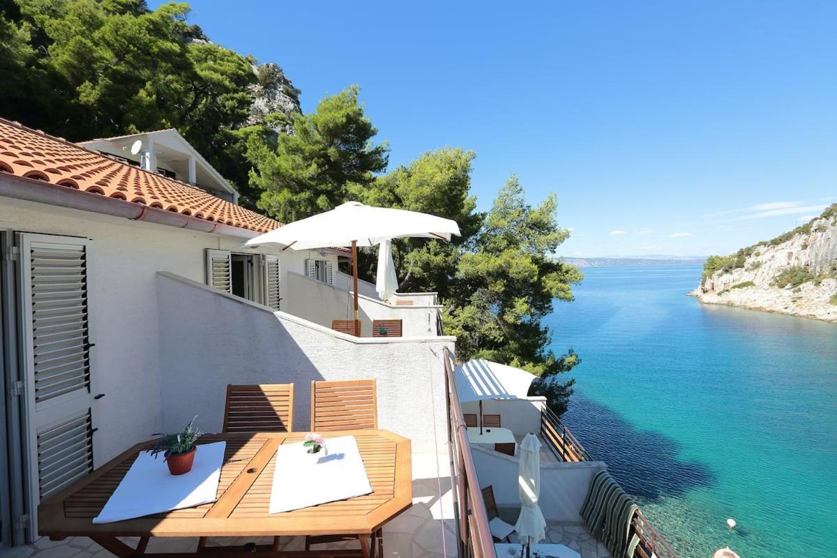 Villa Mateljan Zastražišće Eksteriør bilde